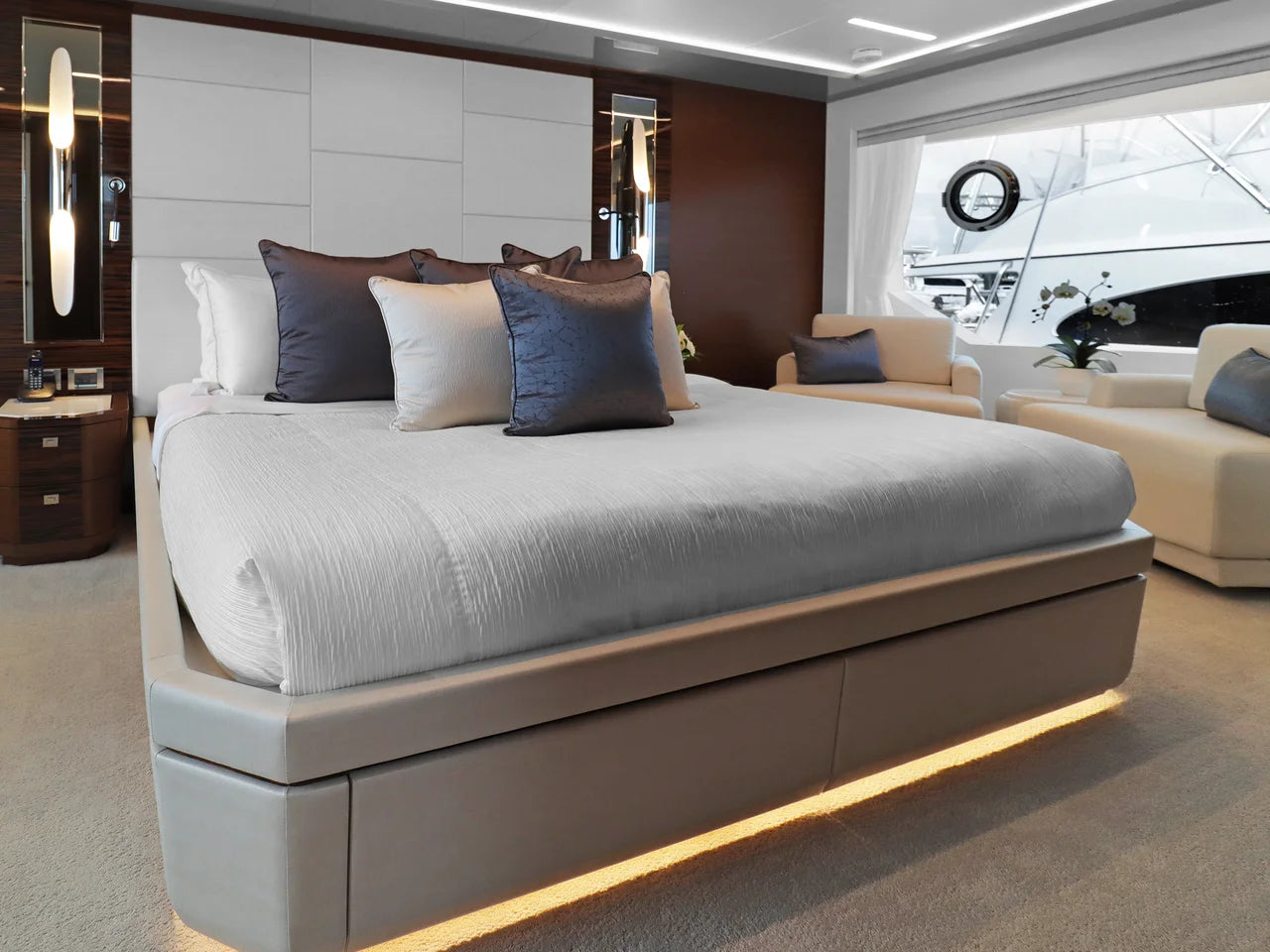 2021 Ocean Alexander 28R 90.0 feet, Wrightsville Beach, North Carolina #24