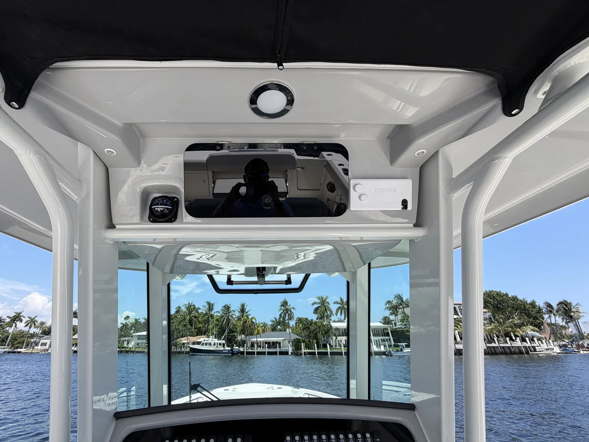 2026 Boston Whaler 330 Outrage 33.0 feet, Pompano Beach, Florida #43