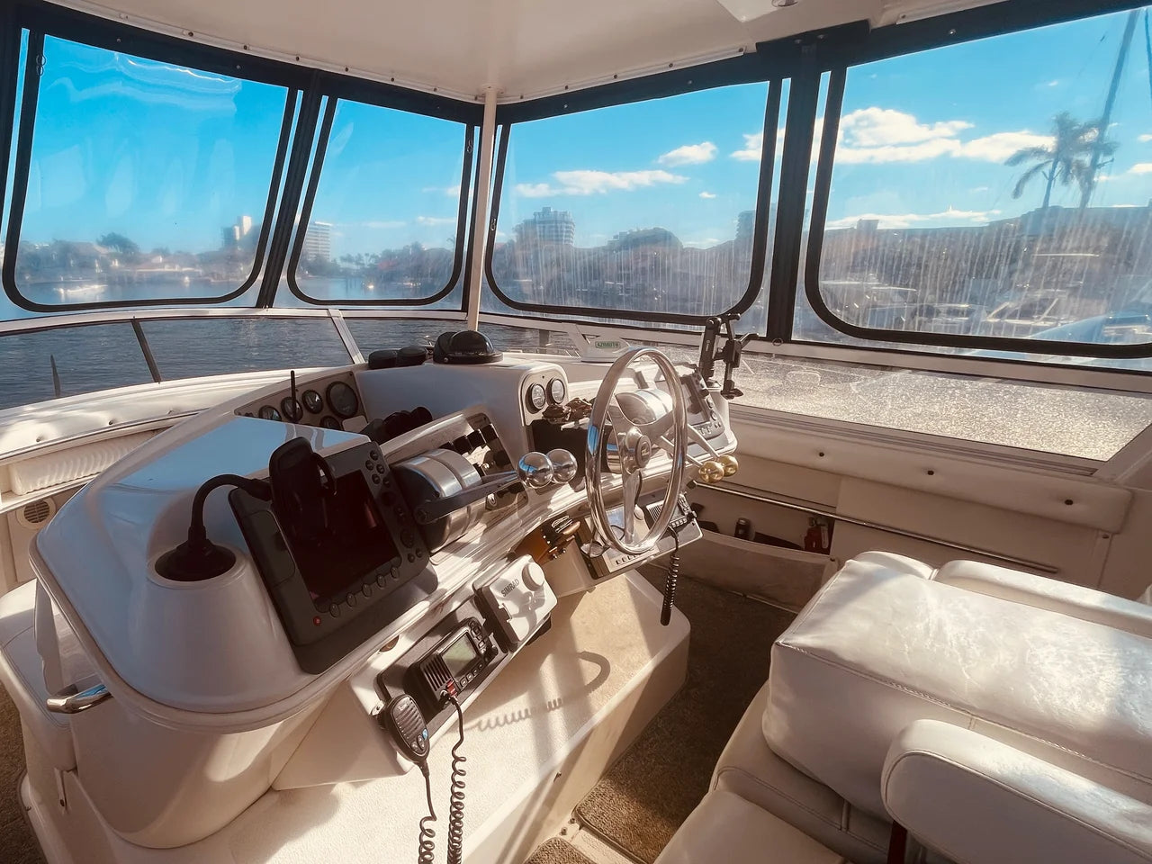 1997 Carver Yachts 500 COCKPIT MY 50.0 feet, Delray Beach, FL #56