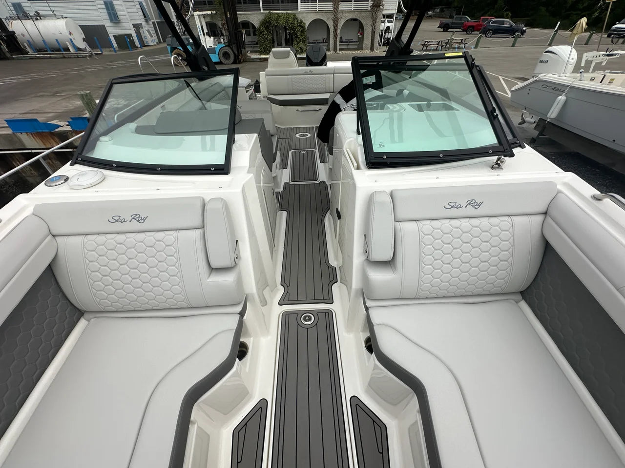 2024 Sea Ray 290 SDX OB 29.0 feet, Ocean Isle Beach, NC #10