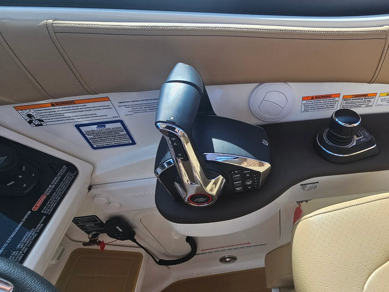 2026 Sea Ray 320 SUNDANCER COUPE OB 32.0 feet, Brick Township, New Jersey #22