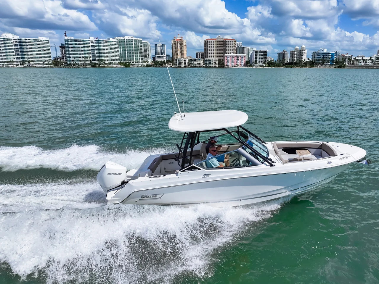 2026 Boston Whaler 240 Vantage 24.0 feet, Sarasota, FL #16