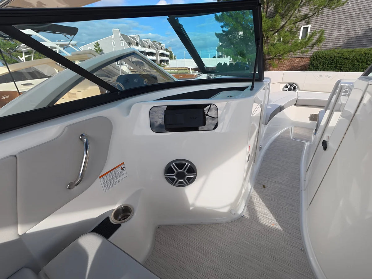 2027 Sea Ray SDX 250 Outboard 25.0 feet, Somers Point, New Jersey #14