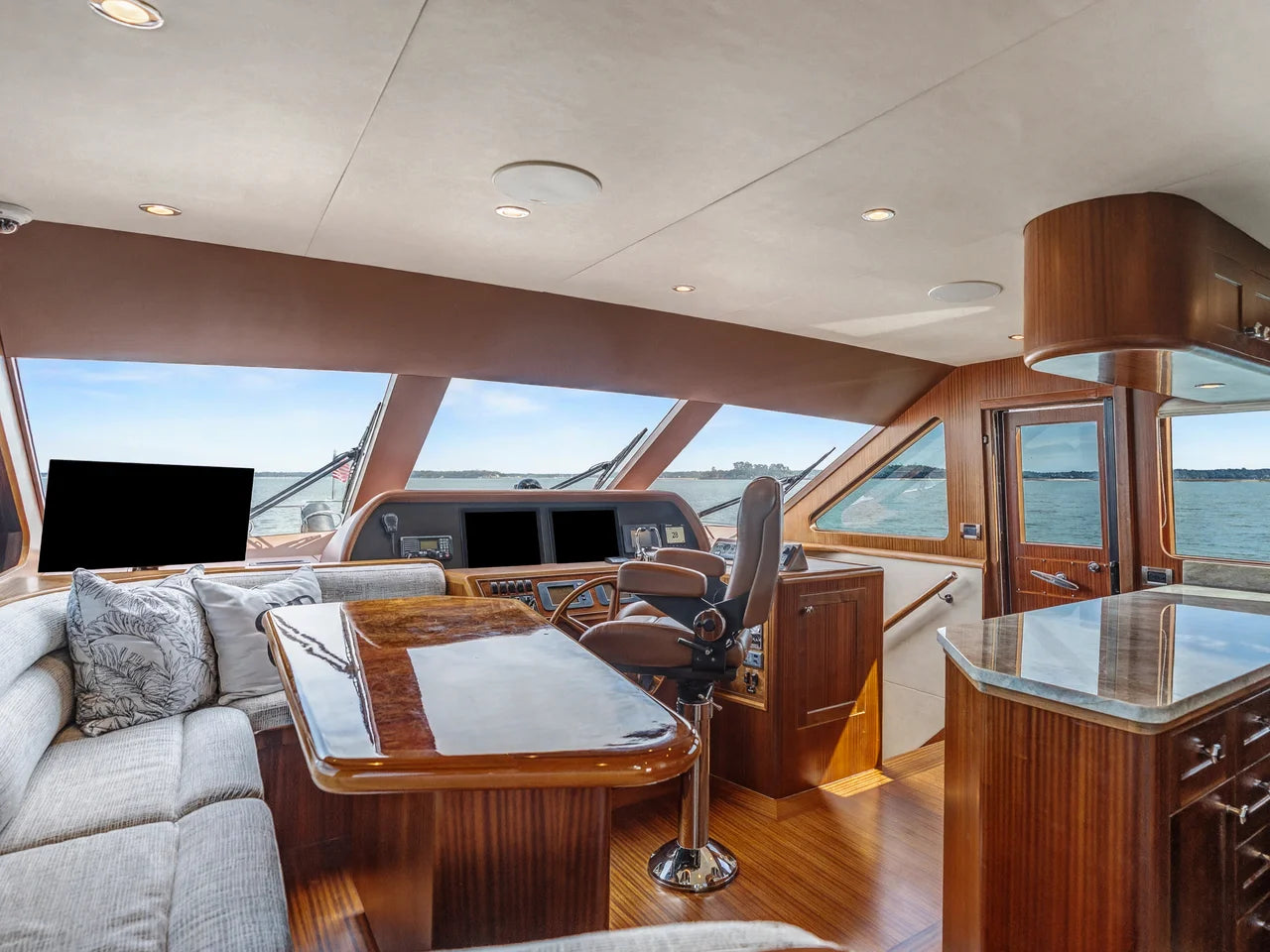 2013 Ocean Alexander 65 PILOTHOUSE 69.0 feet, Thunderbolt, GA #25