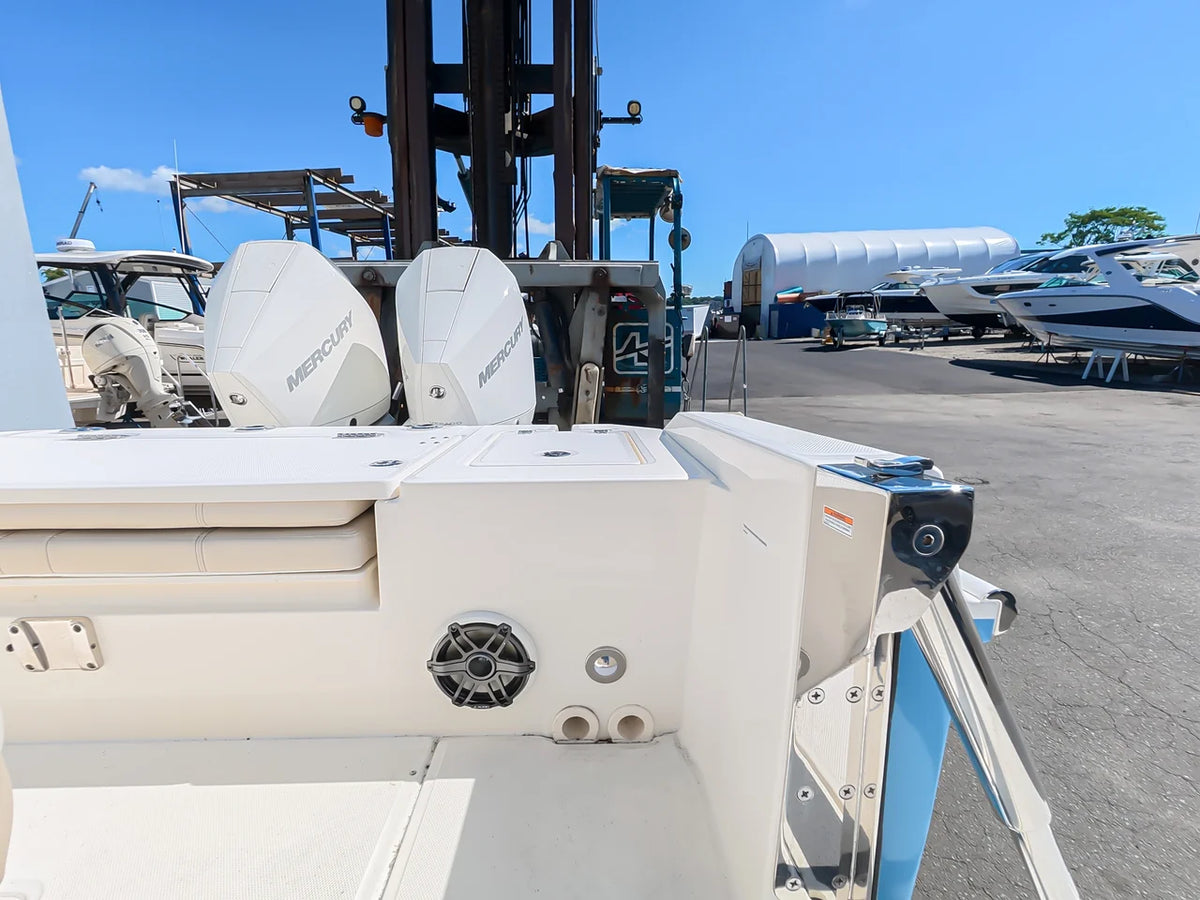 2027 Boston Whaler 280 Dauntless 28.0 feet, Norwalk, Connecticut #8