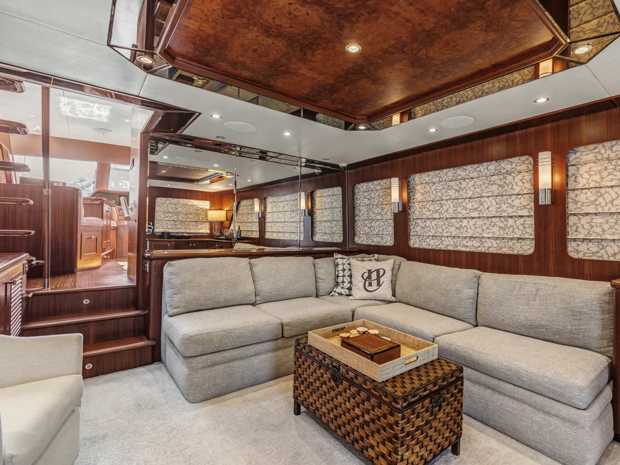 2013 Ocean Alexander 65 PILOTHOUSE 69.0 feet, Thunderbolt, GA #23