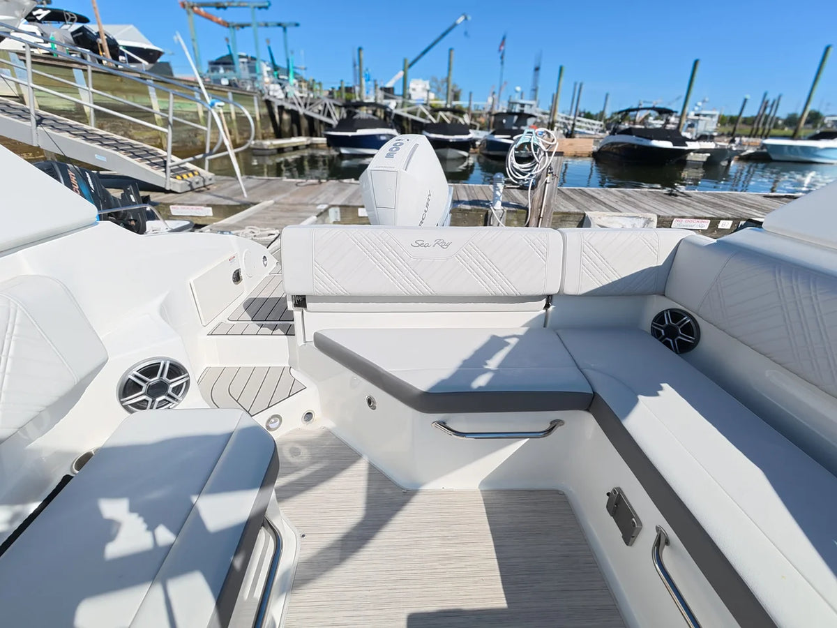 2026 Sea Ray SDX 250 Outboard 25.0 feet, Norwalk, Connecticut #17