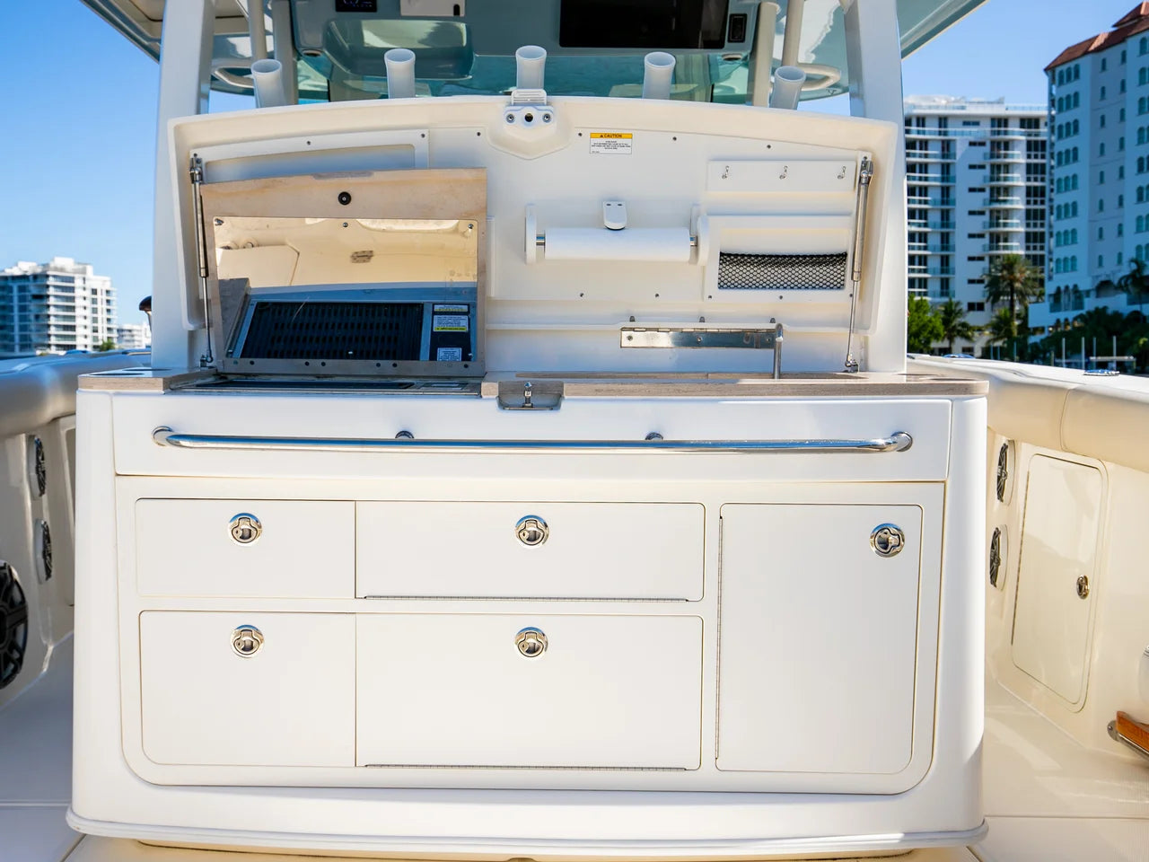 2024 Boston Whaler 380 OUTRAGE 38.0 feet, Ft. Lauderdale, FL #41