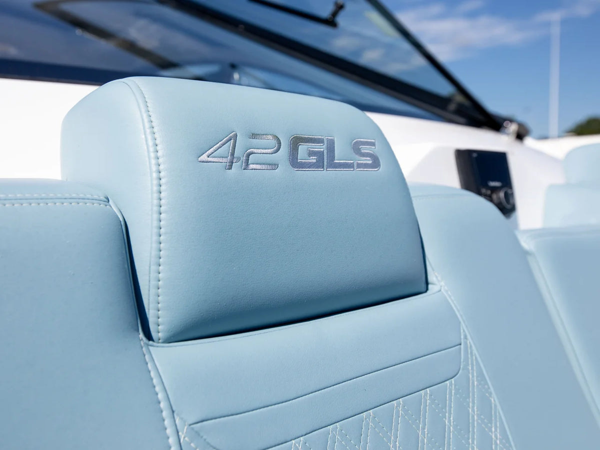 2027 Cruisers Yachts 42 GLS Outboard 42.0 feet, Brick Township, New Jersey #49