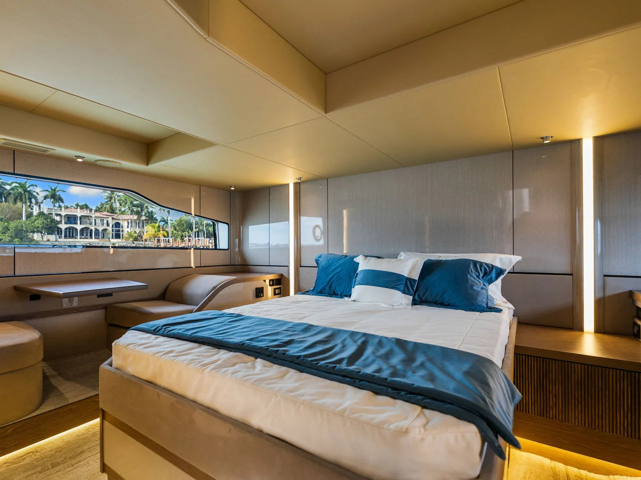 2026 Cruisers Yachts 57 FLY 57.0 feet, Miami, FL #18