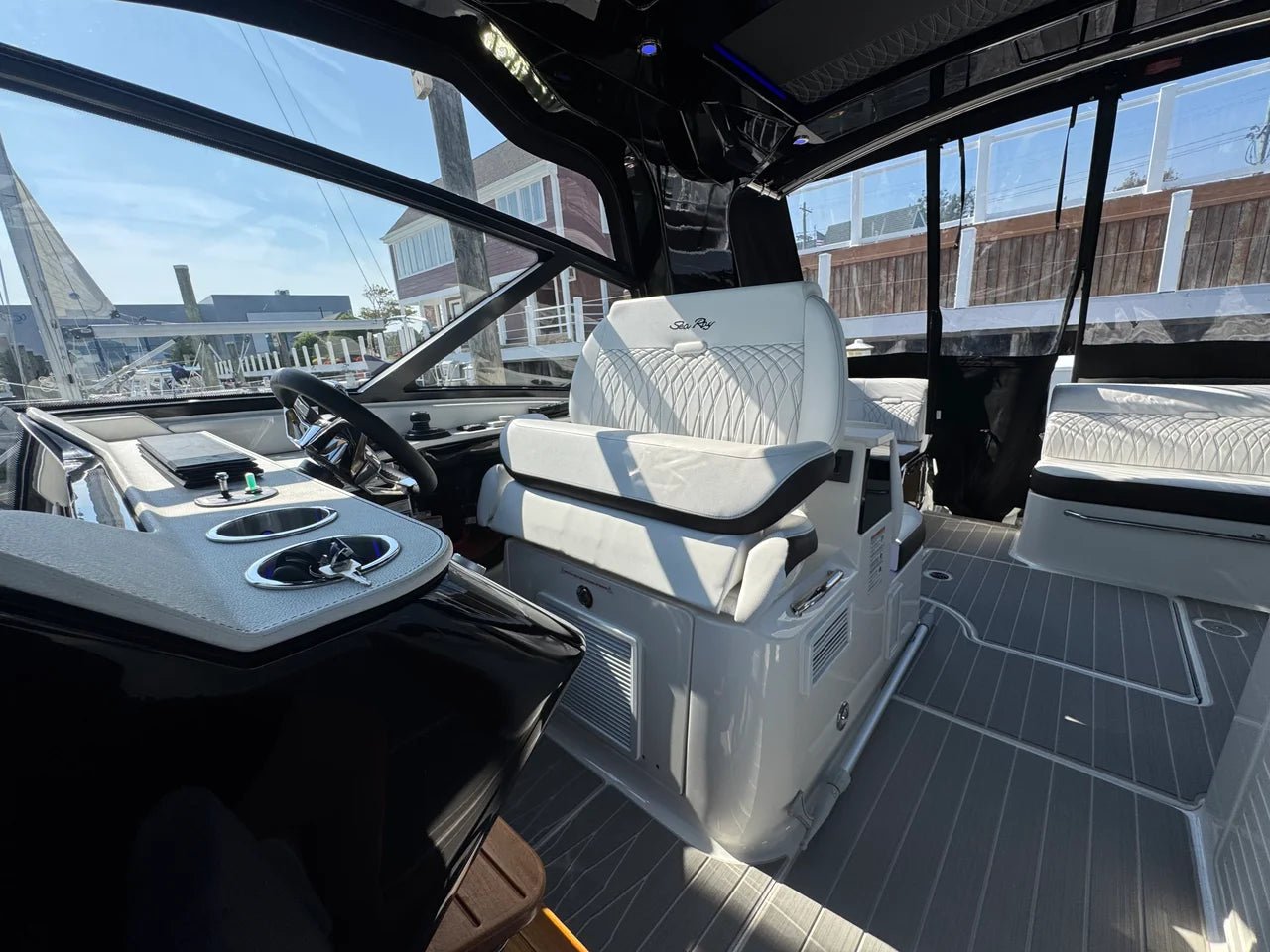 2025 Sea Ray 370 SUNDANCER OB 39.0 feet, Clearwater, Florida #22