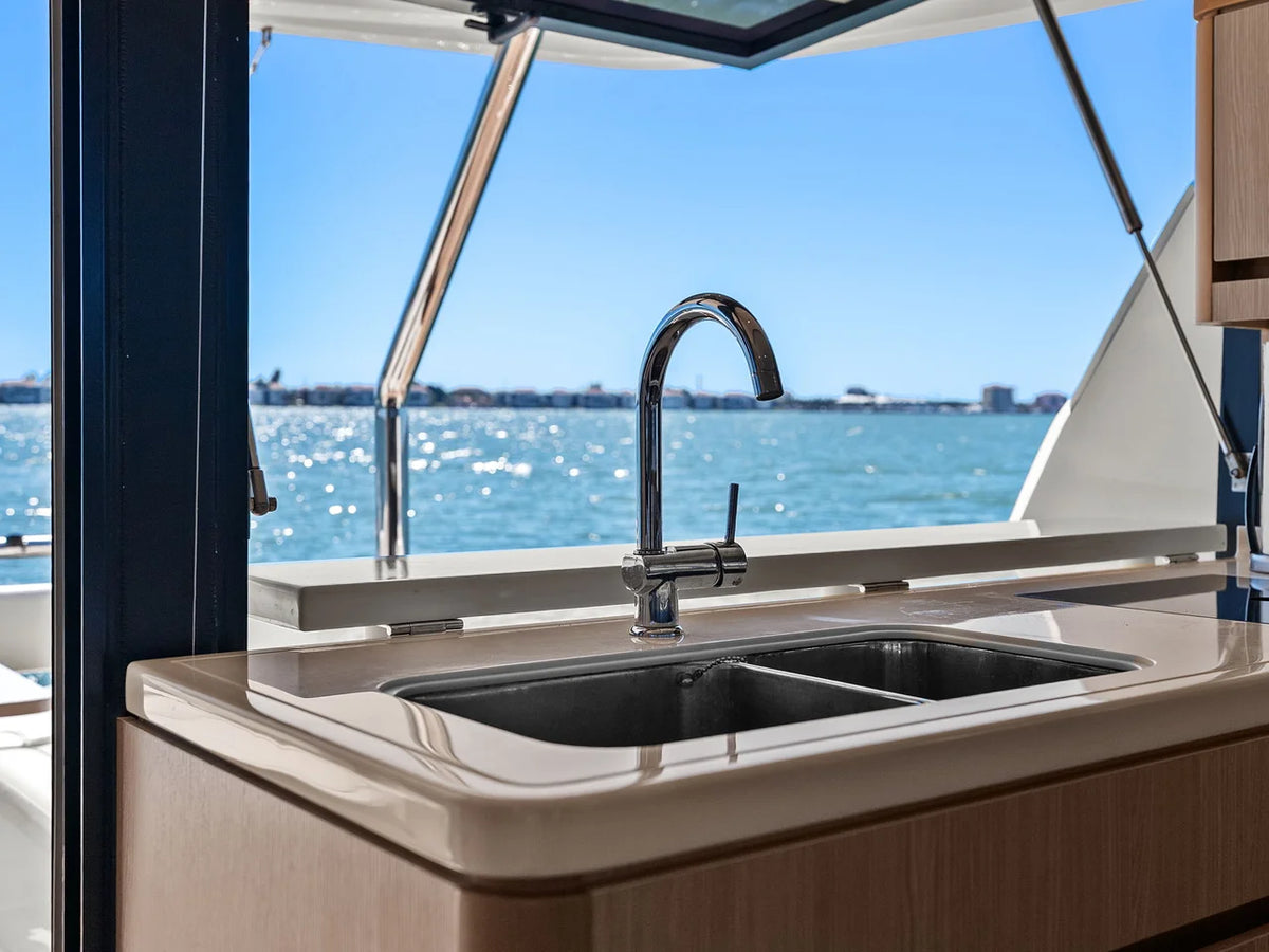 2017 Aquila 44 YACHT 44.0 feet, St Petersburg, FL #58