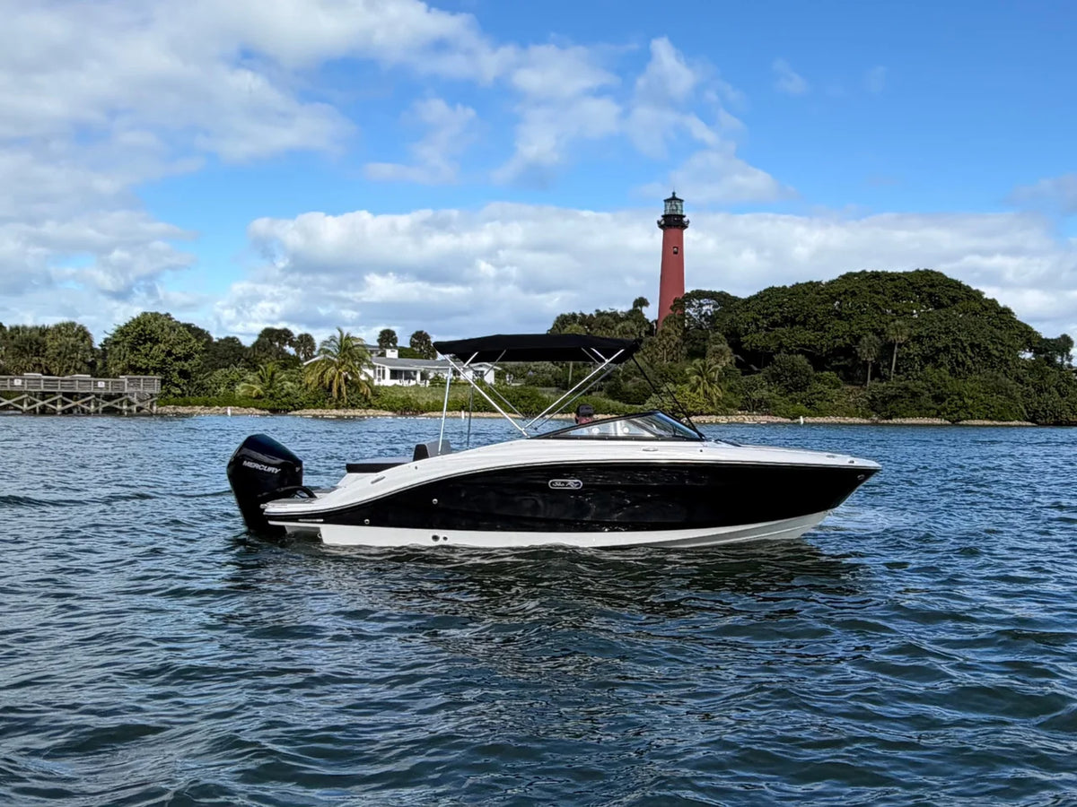 2026 Sea Ray SPX 210 Outboard 21.0 feet, Jupiter, Florida #1