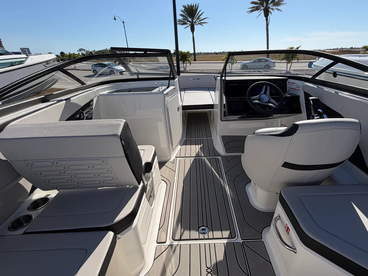 2026 Sea Ray SPX 210 Outboard 21.0 feet, Venice, Florida #12