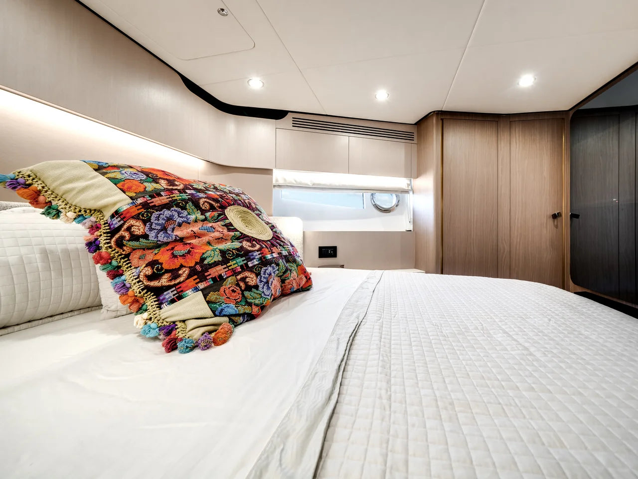 2022 Azimut 60 FLY 60.0 feet, Hollywood, Florida #18