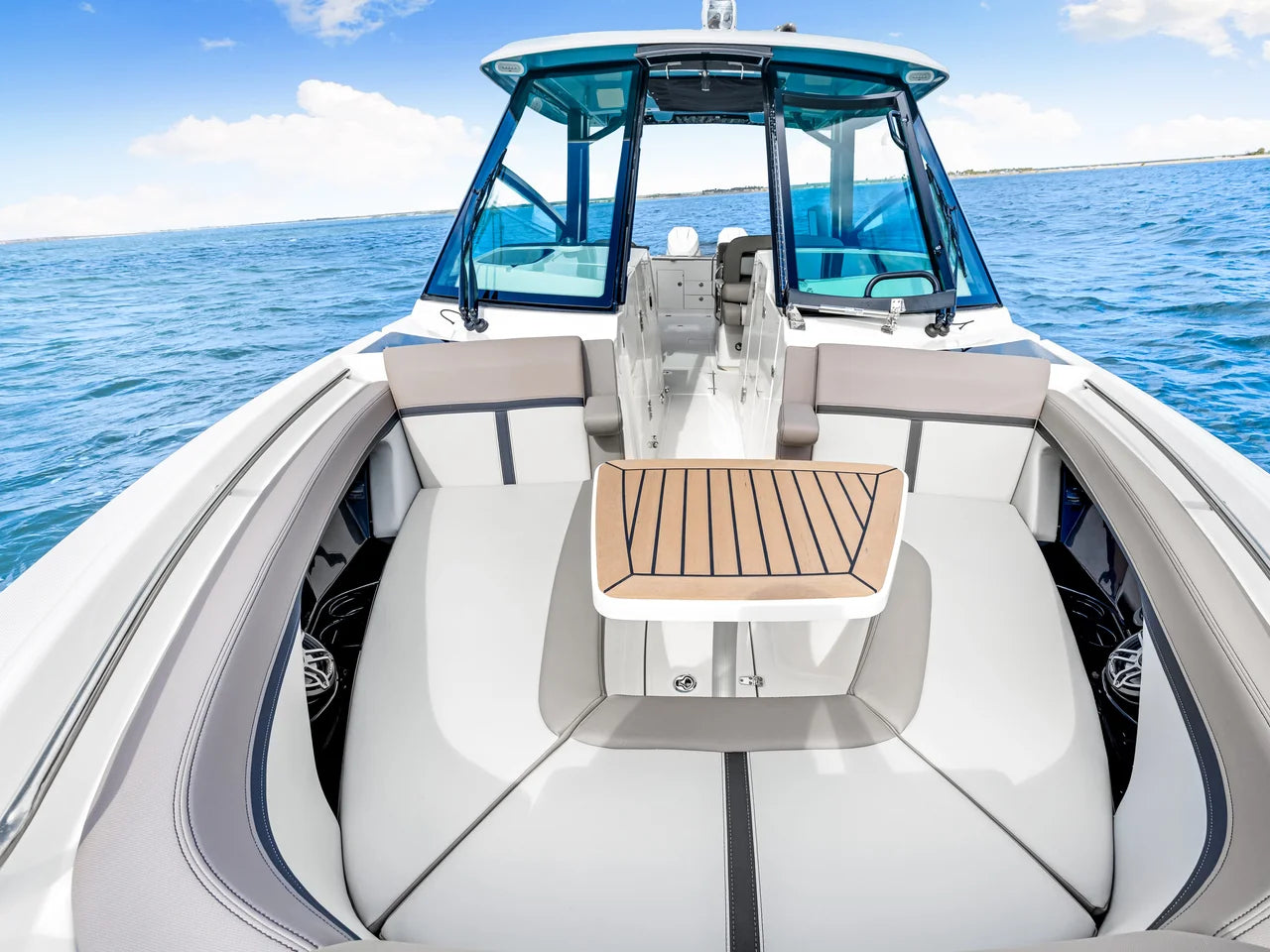 2026 Boston Whaler 330 Vantage 33.0 feet, Clearwater, Florida #56