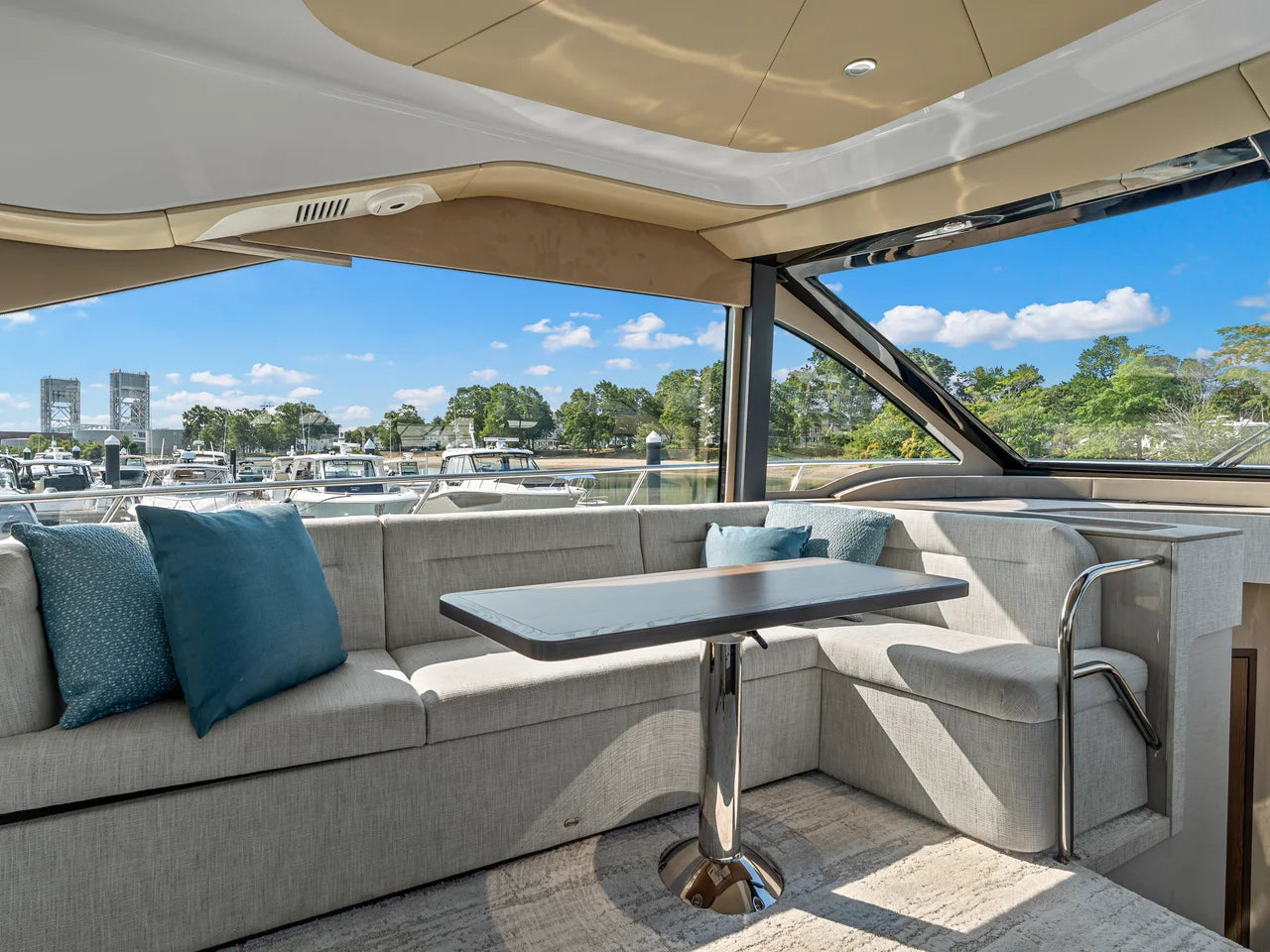 2027 Cruisers Yachts 50 FLY 50.0 feet, Quincy, MA #17