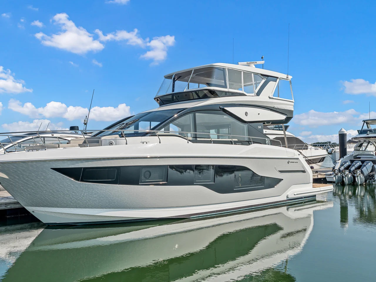 2027 Cruisers Yachts 50 FLY 50.0 feet, Quincy, MA #4