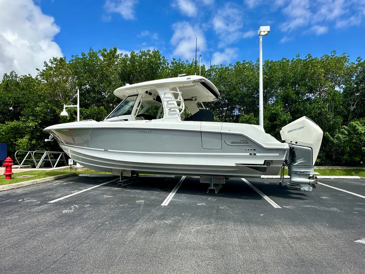 2021 Boston Whaler 350 REALM 35.0 feet, Fort Myers, FL #3