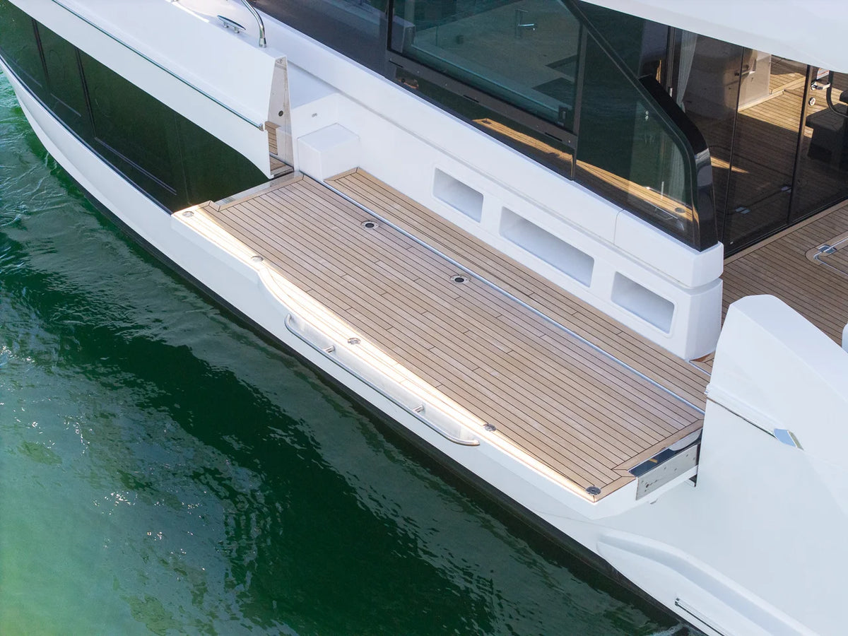 2026 Cruisers Yachts 57 FLY 57.0 feet, Miami, FL #13