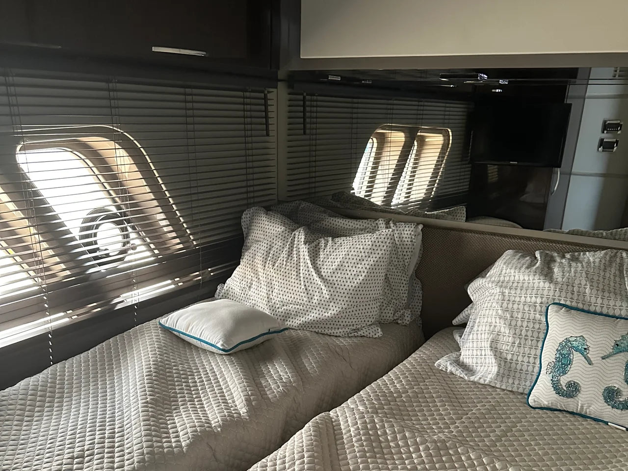 2018 Sea Ray L650 Fly 65.0 feet, Naples, FL #18