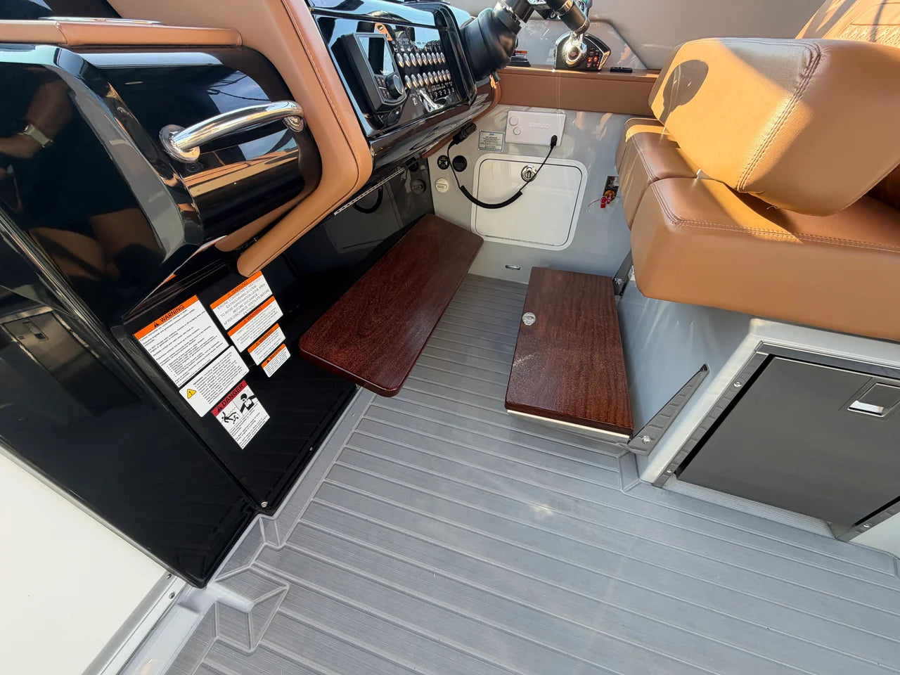 2024 Cruisers Yachts 38 GLS South Beach Outboard 38.0 feet, Stuart, Florida #31