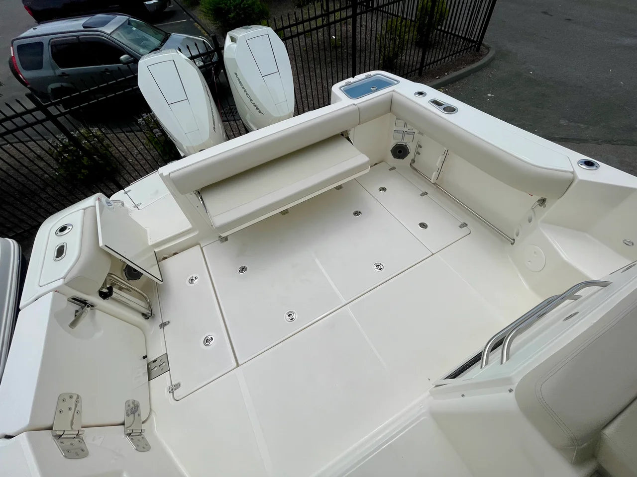 2026 Boston Whaler 325 Conquest 32.0 feet, Danvers, Massachusetts #3