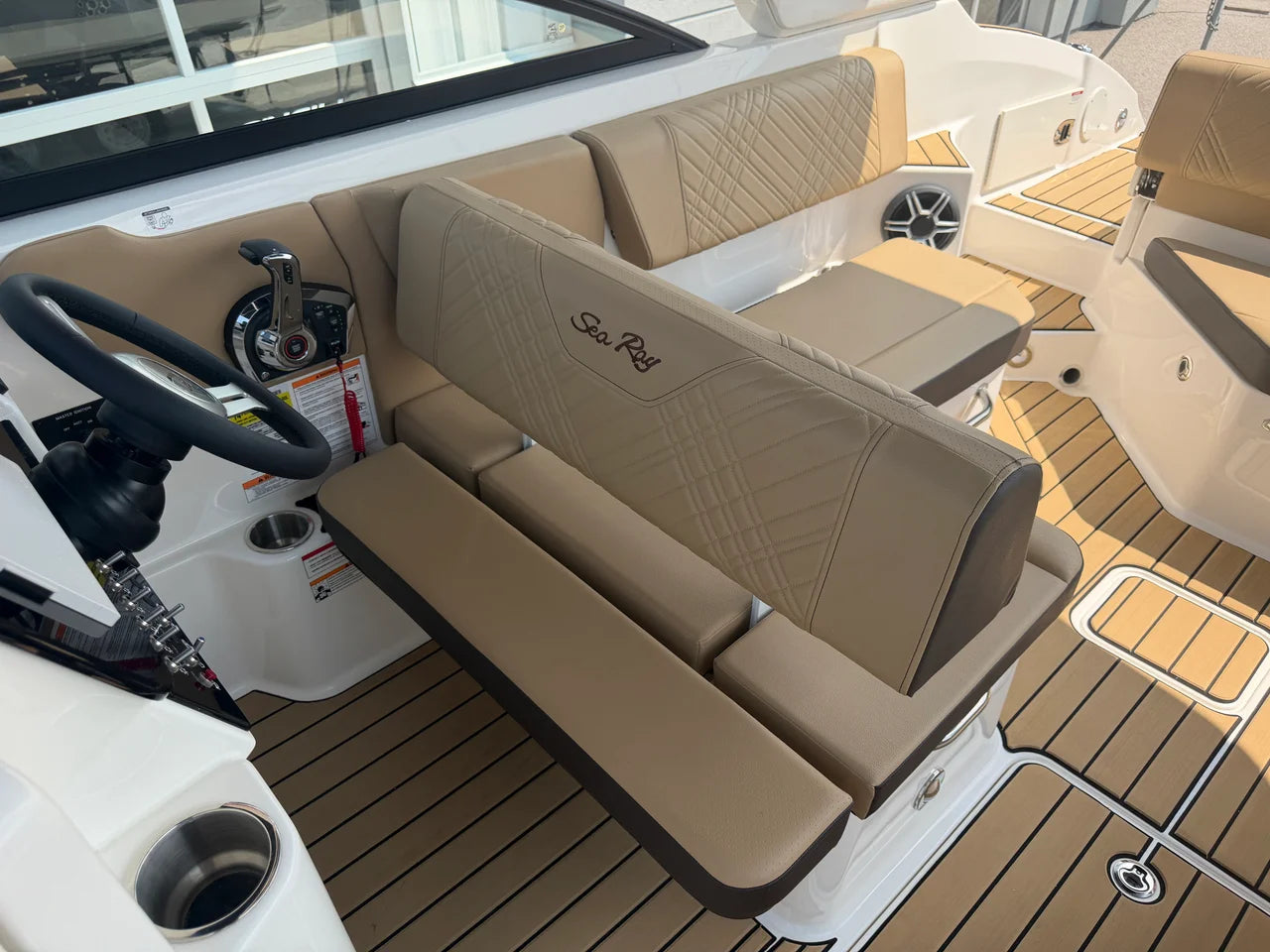 2026 Sea Ray SDX 250 Outboard 25.0 feet, Osage Beach, Missouri #29