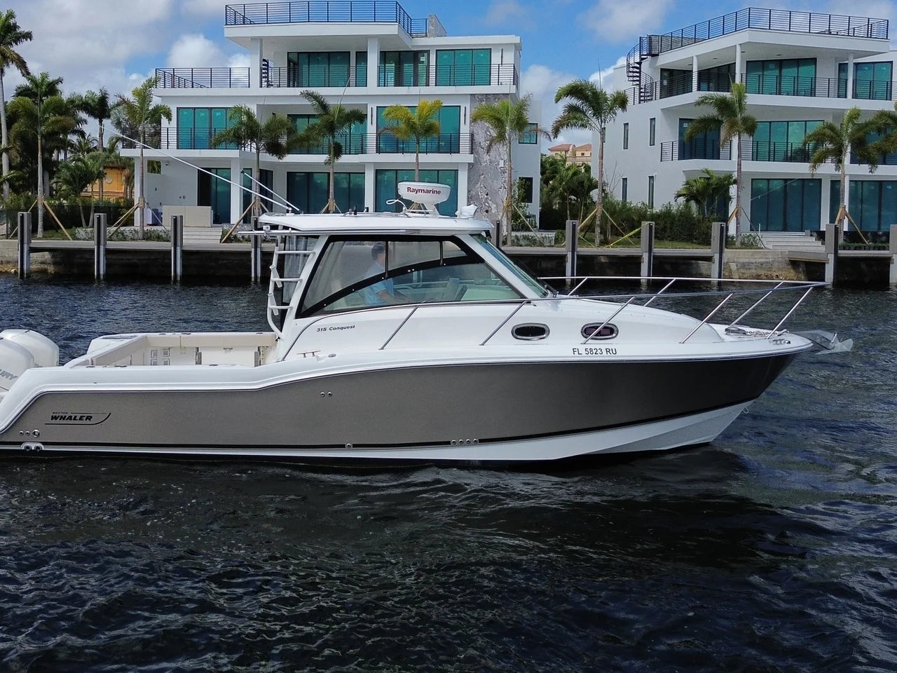 2019 Boston Whaler 315 CONQUEST 31.0 feet, Pompano Beach, Florida #4