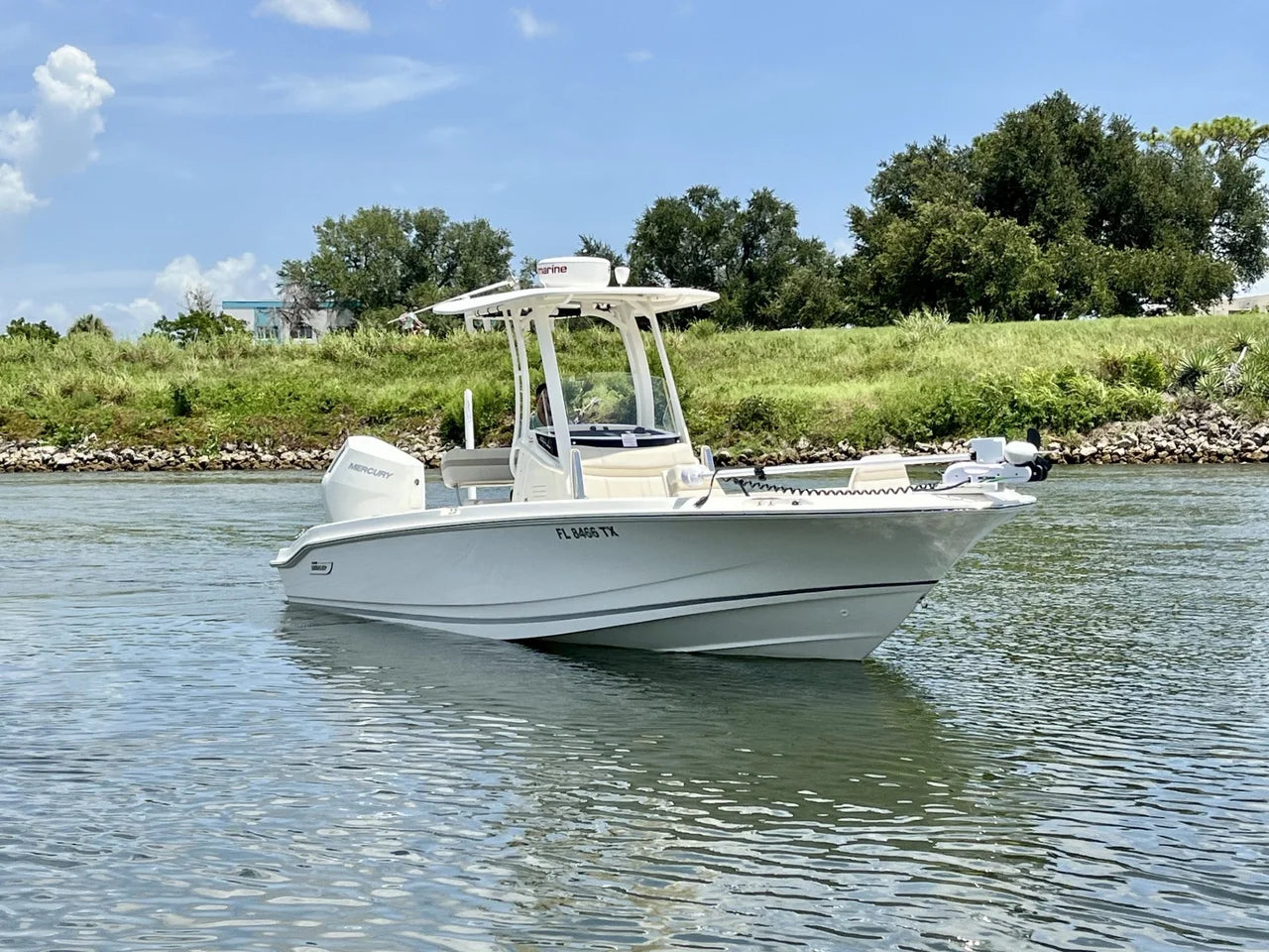 2025 Boston Whaler 250 DAUNTLESS 25.0 feet, Venice, Florida #6