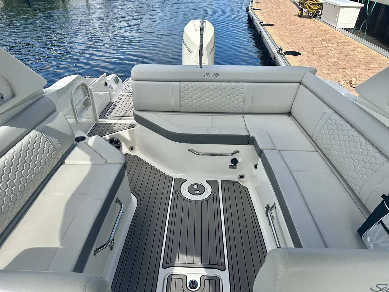 2024 Sea Ray 270 SDX OB 27.0 feet, Fort Myers, Florida #15