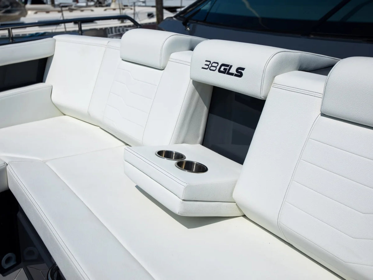 2024 Cruisers Yachts 38 GLS-OB SB 38.0 feet, Somers Point, New Jersey #77
