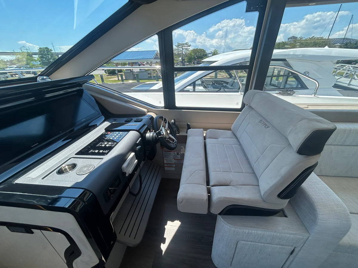 2026 Cruisers Yachts 57 FLY 57.0 feet, Grasonville, MD #35