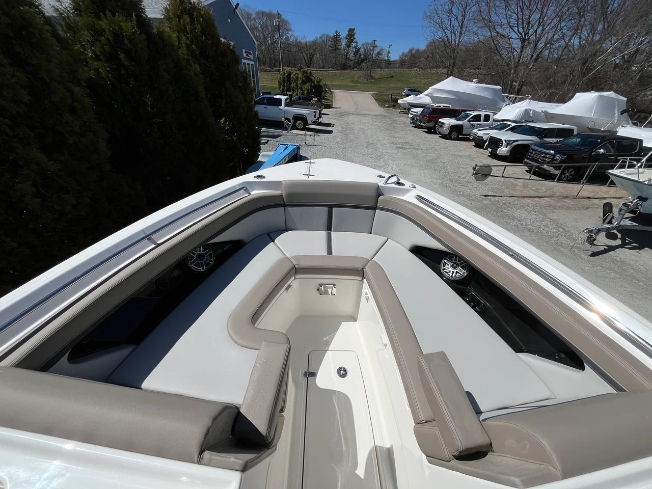 2026 Boston Whaler 330 Vantage 33.0 feet, Wakefield, RI #27