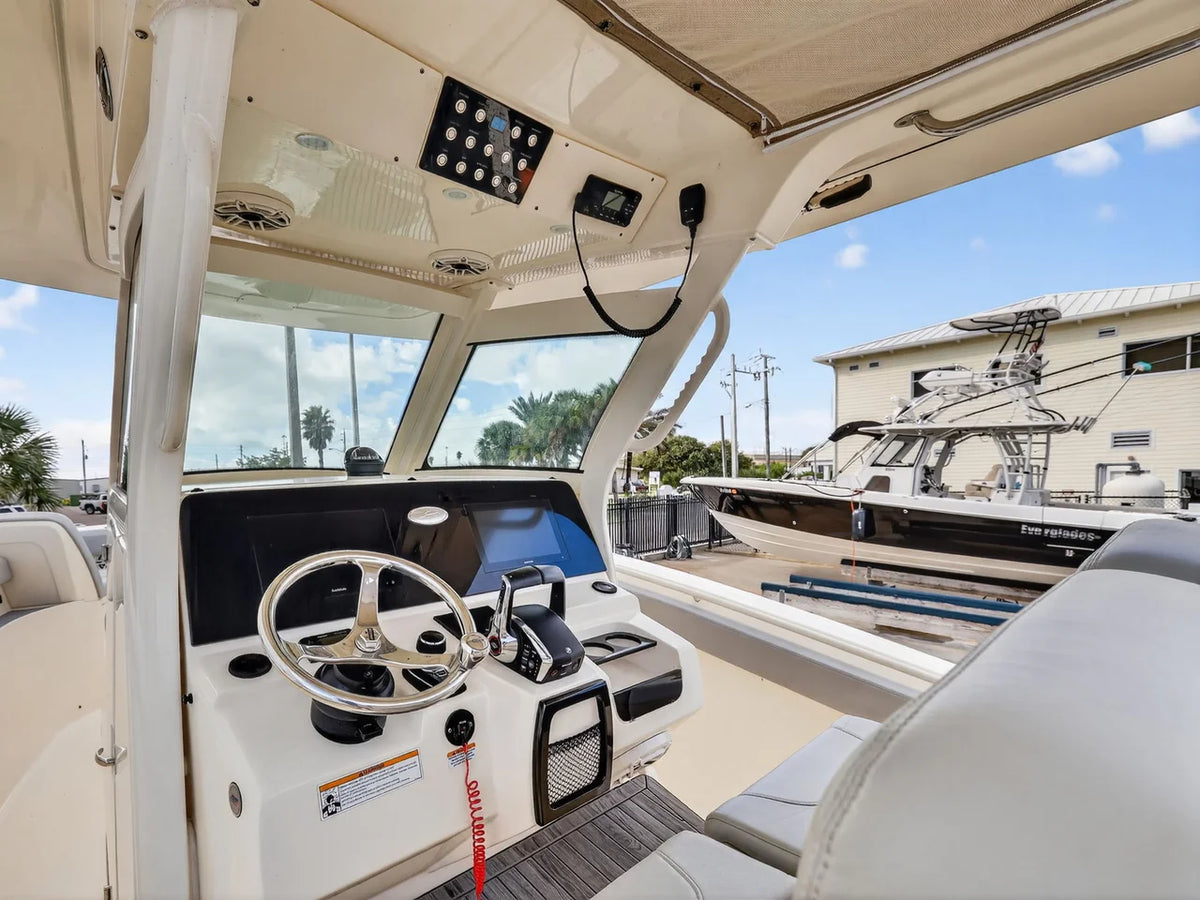 2023 Scout 305 LXF 30.0 feet, Stuart, Florida #17