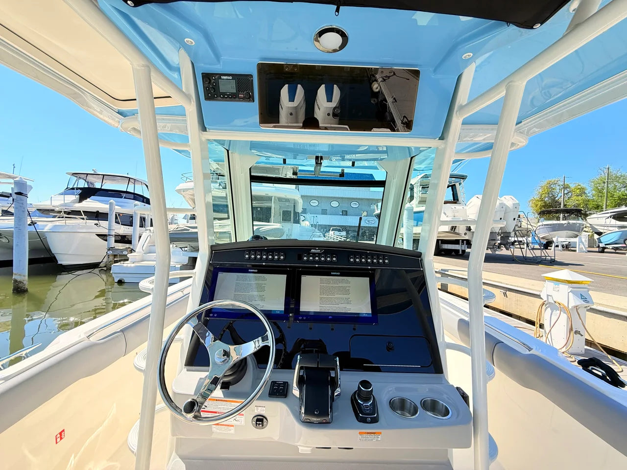 2026 Boston Whaler 330 Outrage 33.0 feet, St Petersburg, FL #43