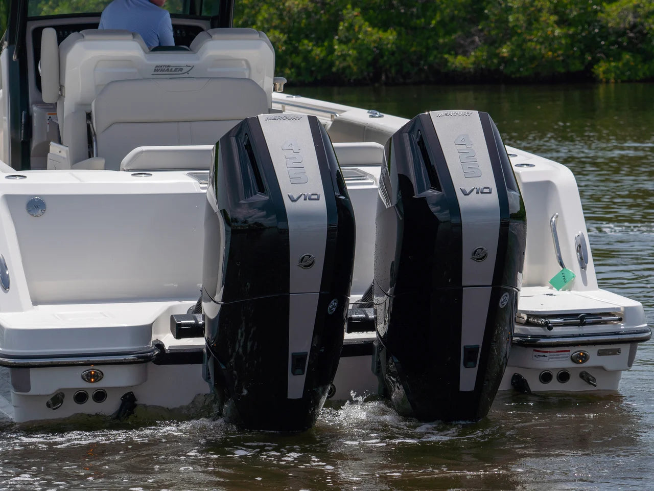 2026 Boston Whaler 330 Outrage 33.0 feet, Fort Myers, Florida #5