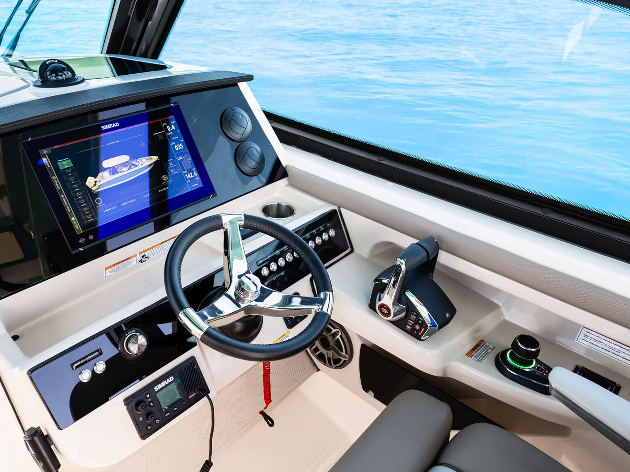 2026 Boston Whaler 330 Vantage 33.0 feet, Sarasota, FL #45