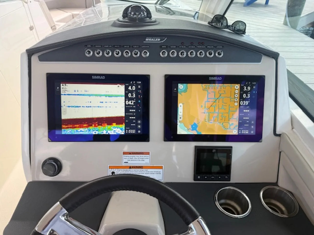 2023 Boston Whaler 32 DC 32.0 feet, Cape coral, FL #11