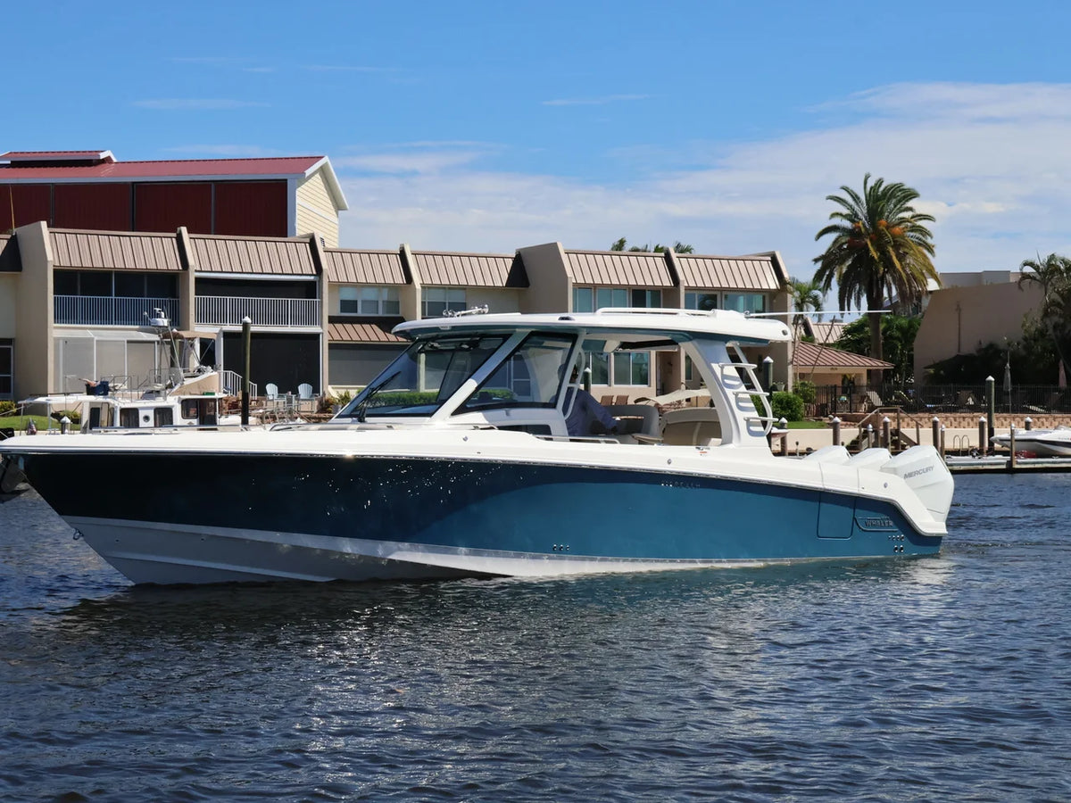 2027 Boston Whaler 350 Realm 35.0 feet, Naples, Florida #1