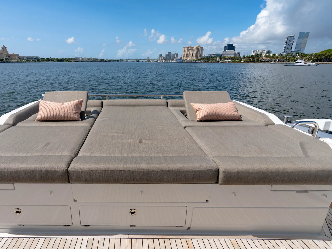 2019 Azimut S7 70.0 feet, West Palm Beach, FL #141