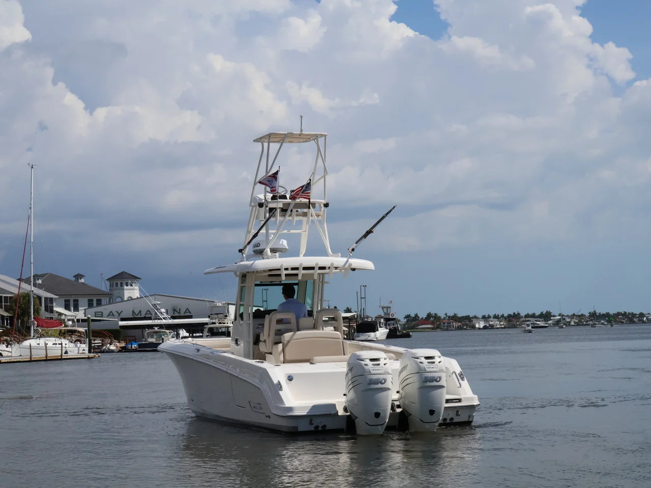 2018 Boston Whaler 330 Outrage 33.0 feet, Naples, Florida #11