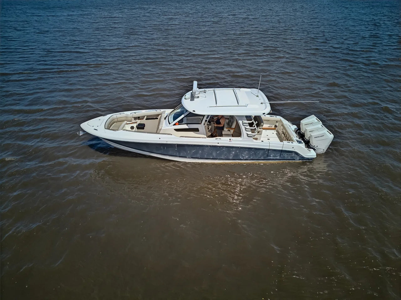 2025 Boston Whaler 350 REALM 35.0 feet, Stuart, Florida #13