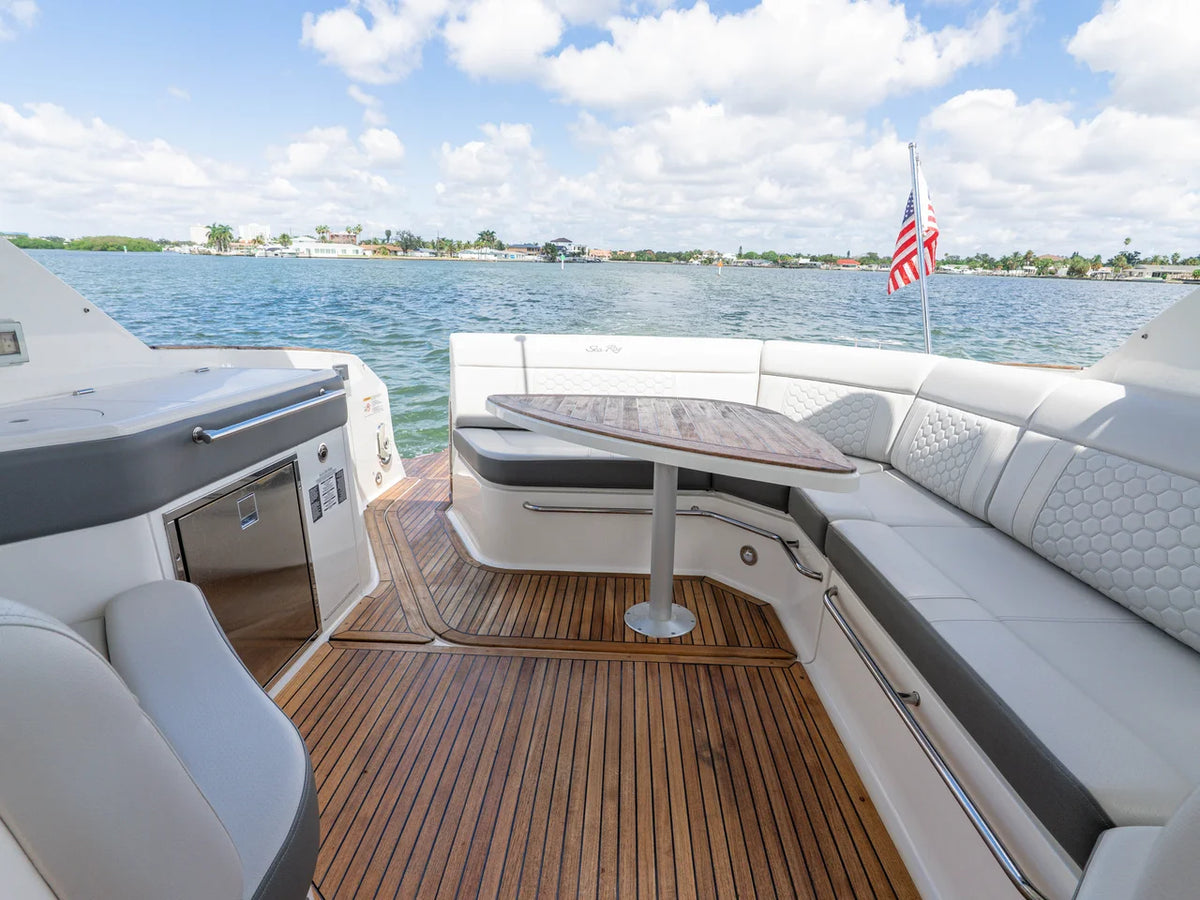 2024 Sea Ray 320 SUNDANCER OB 32.0 feet, St Petersburg, FL #18