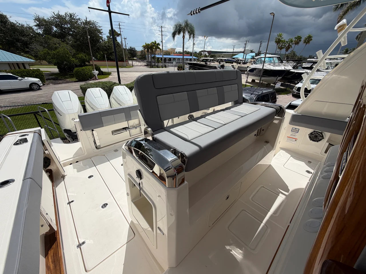 2026 Boston Whaler 420 Outrage 42.0 feet, Stuart, Florida #35