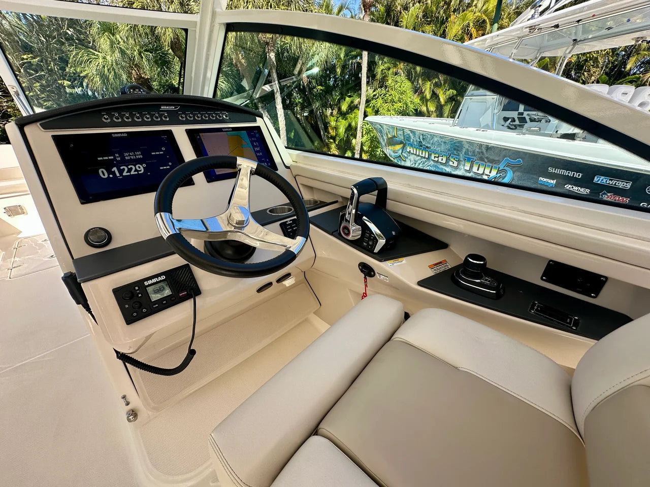 2024 Boston Whaler 320 VANTAGE 32.0 feet, Jupiter, Florida #26