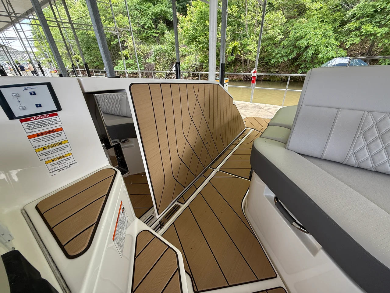 2026 Sea Ray SLX 400 Outboard 40.0 feet, Lake Ozark, MO #23