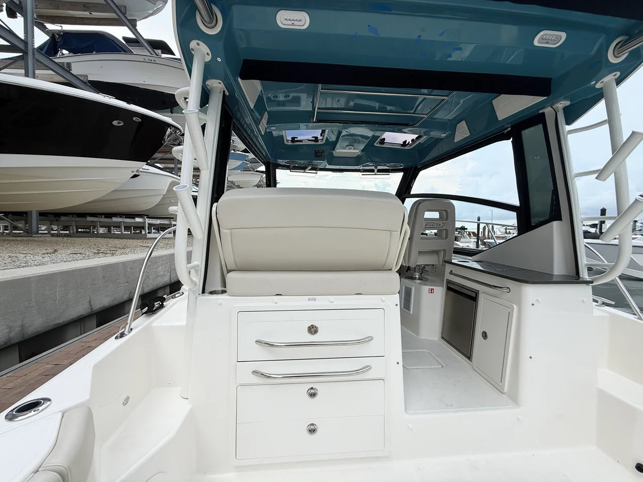 2027 Boston Whaler 325 Conquest 32.0 feet, Sarasota, FL #27