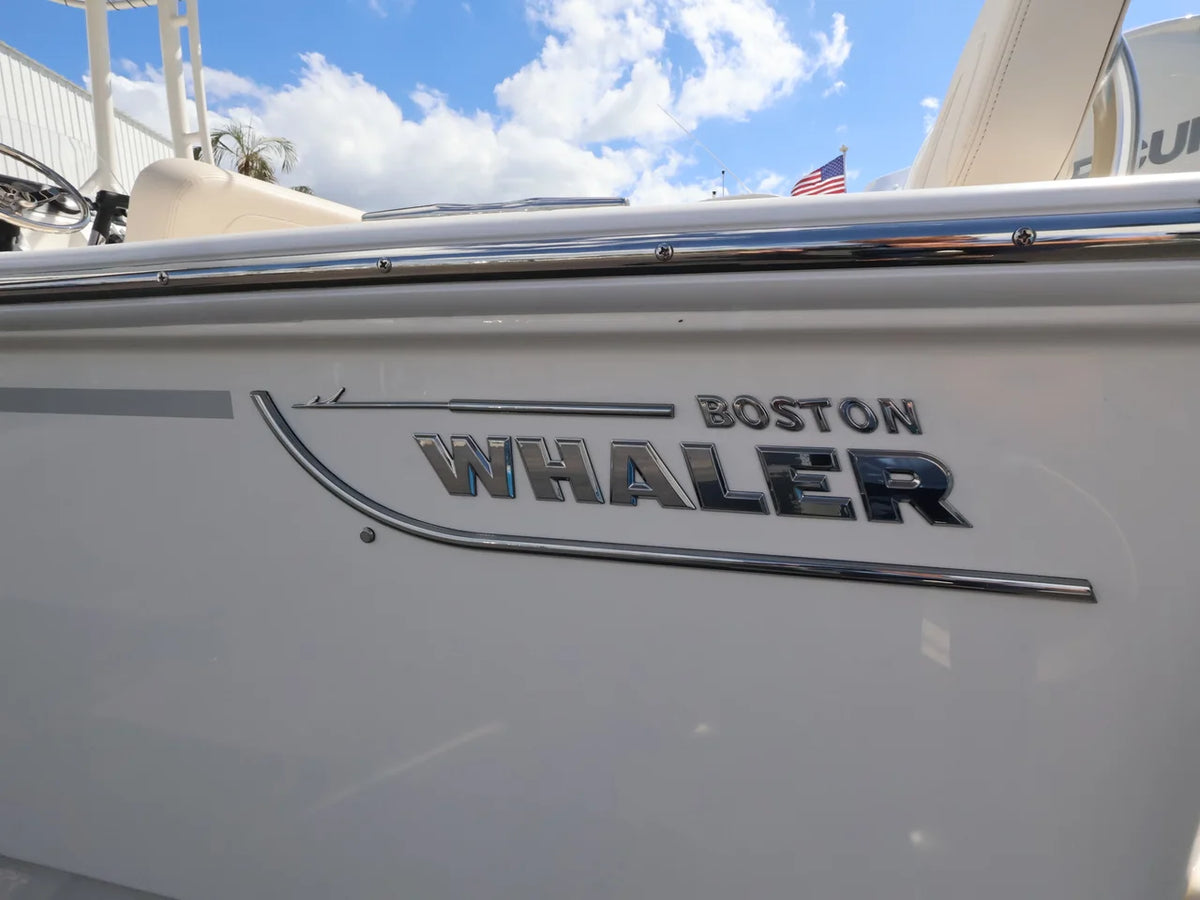 2027 Boston Whaler 190 Montauk 19.0 feet, Naples, Florida #6