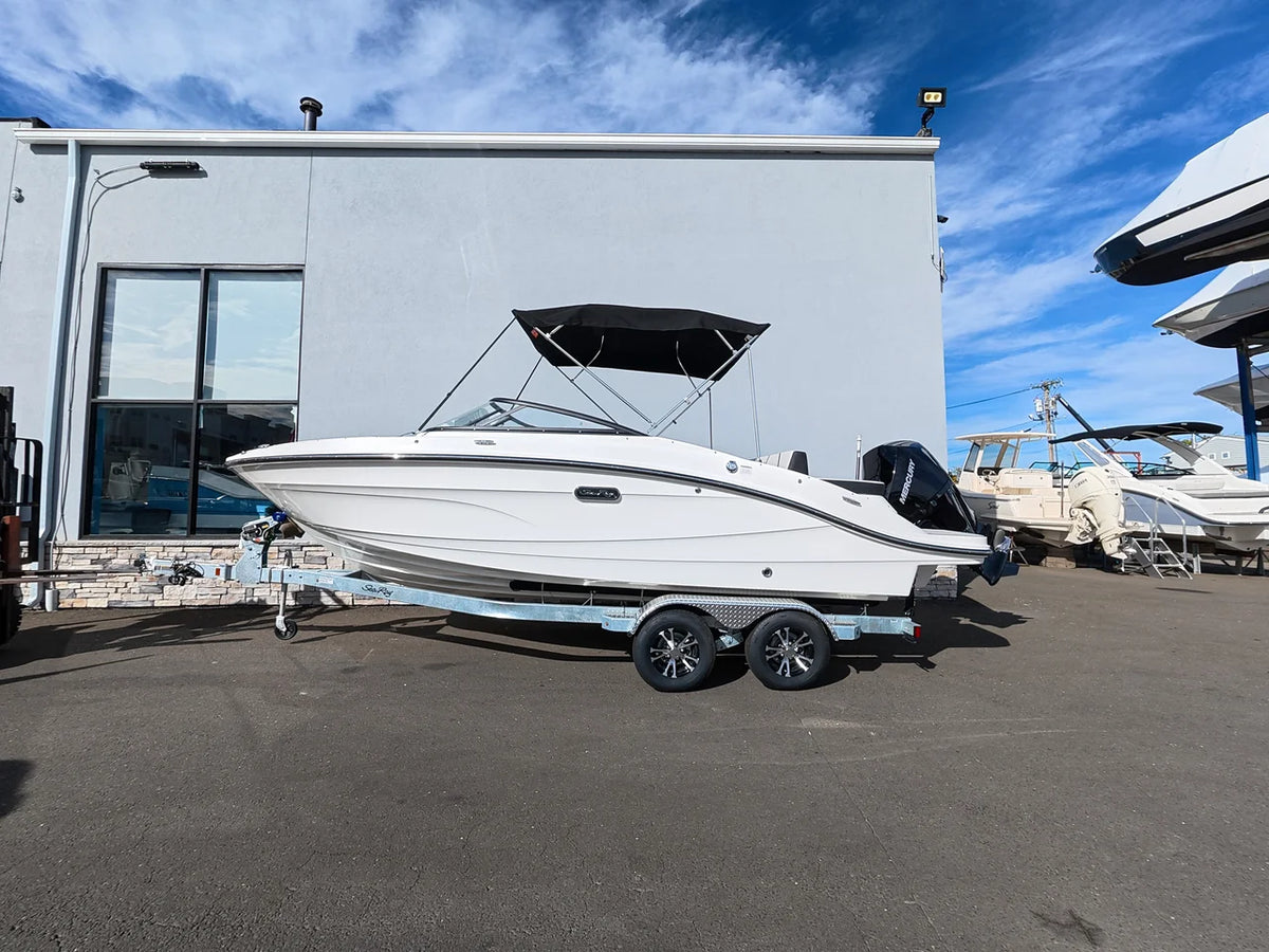 2027 Sea Ray SPX 210 Outboard 21.0 feet, Norwalk, Connecticut #2